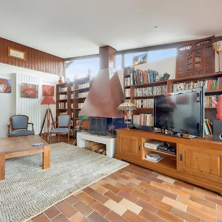 Maison Pour 8 Avec Jardin Et Terrasse- Calme