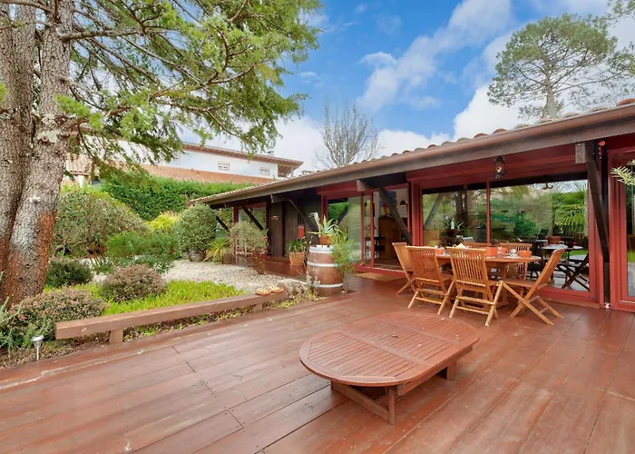 Maison Pour 8 Avec Jardin Et Terrasse- Calme